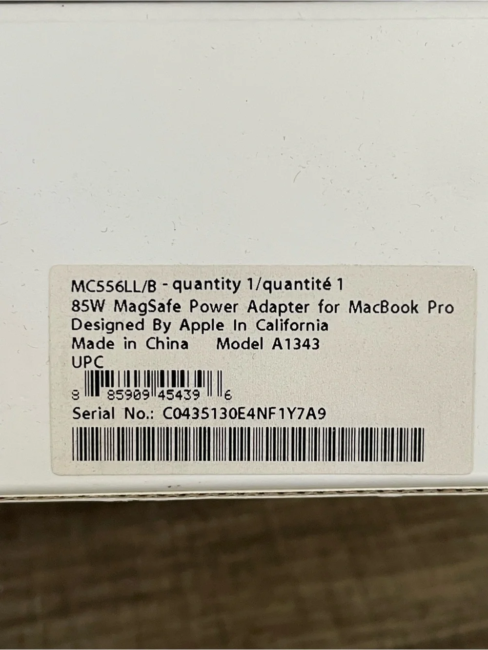 Genuine Apple 85W MagSafe 1 Power Adapter MacBook Pro Charger